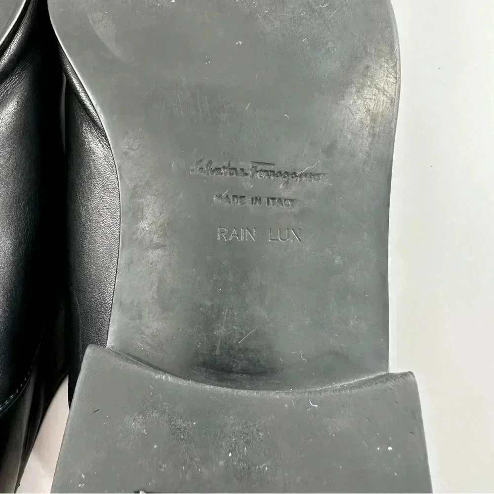 Salvatore Ferragamo mens dress shoes 10 rain lux black Italian leather cap toe